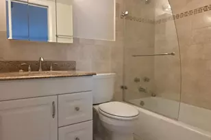 815 Middle River Dr, Fort Lauderdale, FL 33304 - Photo 22