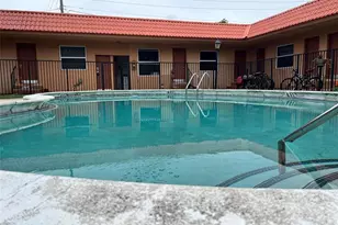 2037 Madison St, Hollywood, FL 33020 - Photo 6