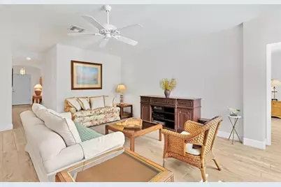 5949 Buttonwood Square, Vero Beach, FL 32966 - Photo 10