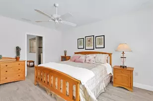 5949 Buttonwood Sq, Vero Beach, FL 32966 - Photo 16