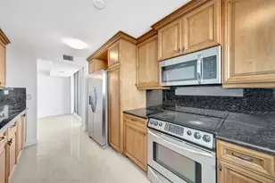 1360 S Ocean Blvd, Pompano Beach, FL 33062 - Photo 14