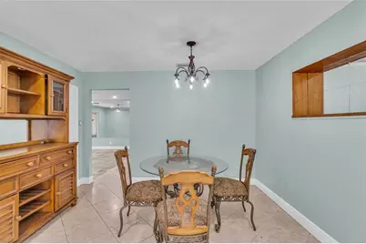 4541 NE 6th Ter, Deerfield Beach, FL 33064 - Photo 14