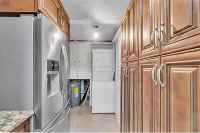 4541 NE 6th Ter, Deerfield Beach, FL 33064 - Photo 8