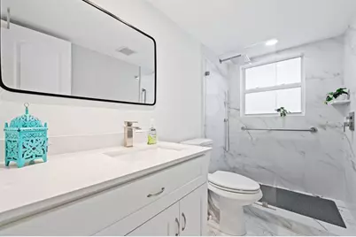 3505  Oaks Way, Unit #506, Pompano Beach, FL 33069 - Photo 20