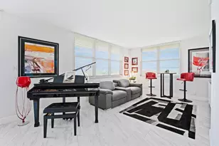 3505 Oaks Way, Pompano Beach, FL 33069 - Photo 4