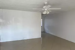 1721 NE 9th St, Fort Lauderdale, FL 33304 - Photo 4