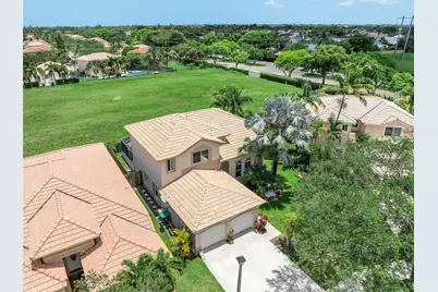 466 E Royal Cove Cir, Davie, FL 33325 - Photo 34