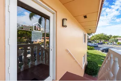 300 NE 19th Ct, Unit #201N, Wilton Manors, FL 33305 - Photo 18