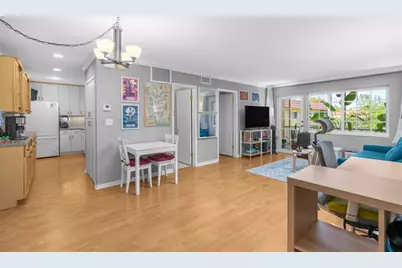 300 NE 19th Ct, Unit #201N, Wilton Manors, FL 33305 - Photo 2