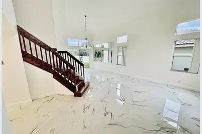 11041  Harbour Springs Cir, Boca Raton, FL 33428 - Photo 2