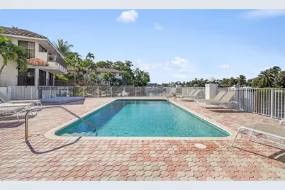 1839  Middle River Dr, Unit #302, Fort Lauderdale, FL 33305 - Photo 32