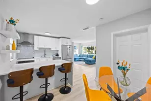 561 NE 61st St, Oakland Park, FL 33334 - Photo 8