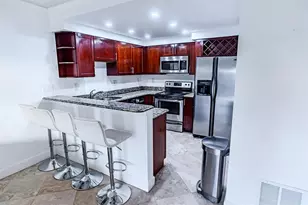 2900 NE 30th St, Fort Lauderdale, FL 33306 - Photo 6