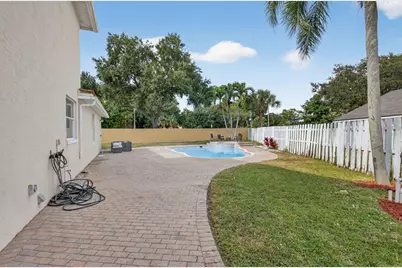 1023  Fairfax Cir, Boynton Beach, FL 33436 - Photo 40