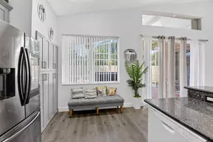 1023 Fairfax Circle, Boynton Beach, FL 33436 - Photo 14