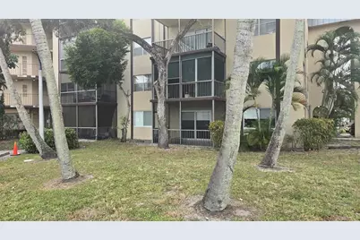 6200 S Falls Circle Dr, Unit #105, Lauderhill, FL 33319 - Photo 30