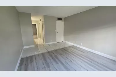 6200 S Falls Circle Dr, Unit #105, Lauderhill, FL 33319 - Photo 22