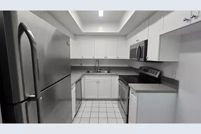 6200 S Falls Circle Dr, Unit #105, Lauderhill, FL 33319 - Photo 4