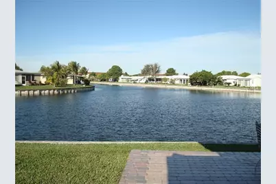5809 NW 85th Ave, Tamarac, FL 33321 - Photo 2
