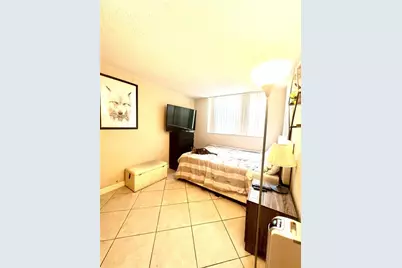 1805  Sans Souci Blvd, Unit #403, North Miami, FL 33181 - Photo 12