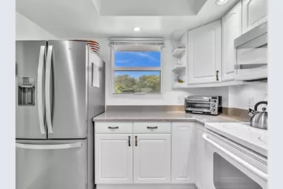 109  Royal Park Dr, Unit #2F, Oakland Park, FL 33309 - Photo 16