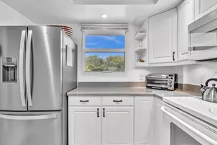 109 Royal Pk Dr, Oakland Park, FL 33309 - Photo 16