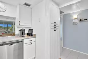 109 Royal Pk Dr, Oakland Park, FL 33309 - Photo 18