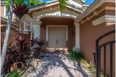 2877  Kinsington Cir, Unit #2877, Fort Lauderdale, FL 33332 - Photo 4