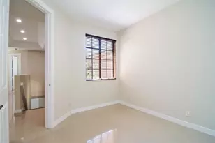 2877 Kinsington Cir, Fort Lauderdale, FL 33332 - Photo 20