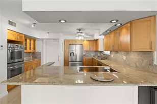 3100 NE 49th St, Fort Lauderdale, FL 33308 - Photo 16