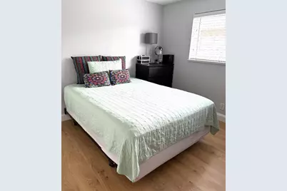 2715 NE 49th St, Unit #205, Fort Lauderdale, FL 33308 - Photo 10