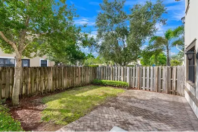 9596  Town Parc Cir N, Unit #9596, Parkland, FL 33076 - Photo 22