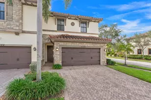 9596 Town Parc Cir N, Parkland, FL 33076 - Photo 1