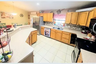 1153  Jerdik Dr, Moore Haven, FL 33471 - Photo 8