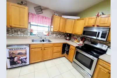 1153  Jerdik Dr, Moore Haven, FL 33471 - Photo 6