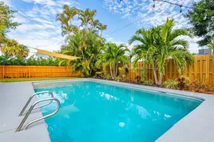 500 Ivy Ave, Palm Beach Gardens, FL 33410 - Photo 2