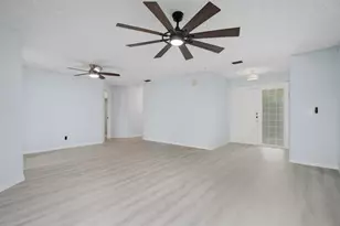 3351 Emerald Oaks Dr, Hollywood, FL 33021 - Photo 8