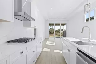 423 SE Via Sangro, Port Saint Lucie, FL 34952 - Photo 18