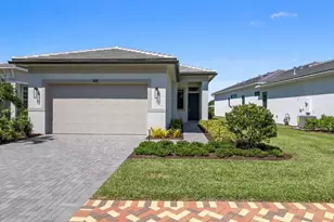 419 SE Via Sangro, Port Saint Lucie, FL 34952 - Photo 2
