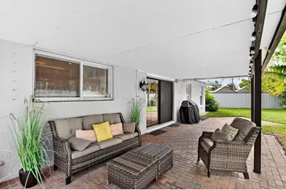 3191 NE 11th Ter, Pompano Beach, FL 33064 - Photo 2