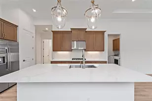 203 SE Via Sangro, Port Saint Lucie, FL 34952 - Photo 4