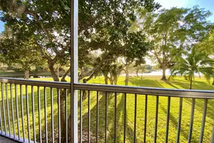 3010 N Course Dr, Pompano Beach, FL 33069 - Photo 14