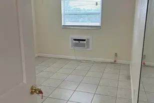 1050 E Sample Rd, Pompano Beach, FL 33064 - Photo 6