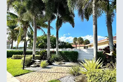 9948  Twin Lakes Dr, Unit #34-C, Coral Springs, FL 33071 - Photo 12