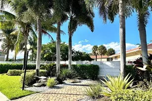 9948 Twin Lakes Dr, Coral Springs, FL 33071 - Photo 12