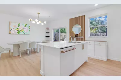 2717 NW 55th Way, Lauderhill, FL 33313 - Photo 4