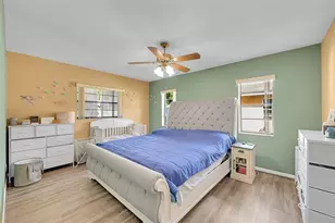 6411 NW 89th Ave, Tamarac, FL 33321 - Photo 16