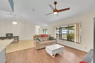 6411 NW 89th Ave, Tamarac, FL 33321 - Photo 10