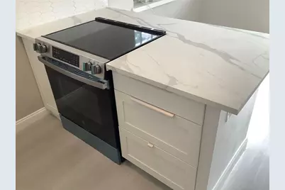 1539 NE 32nd St, Oakland Park, FL 33334 - Photo 20