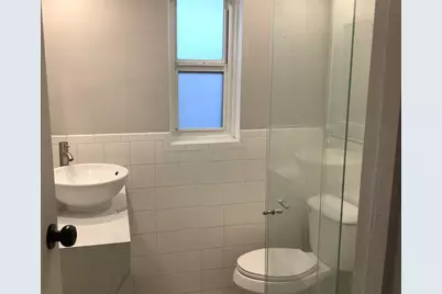 1539 NE 32nd St, Oakland Park, FL 33334 - Photo 8